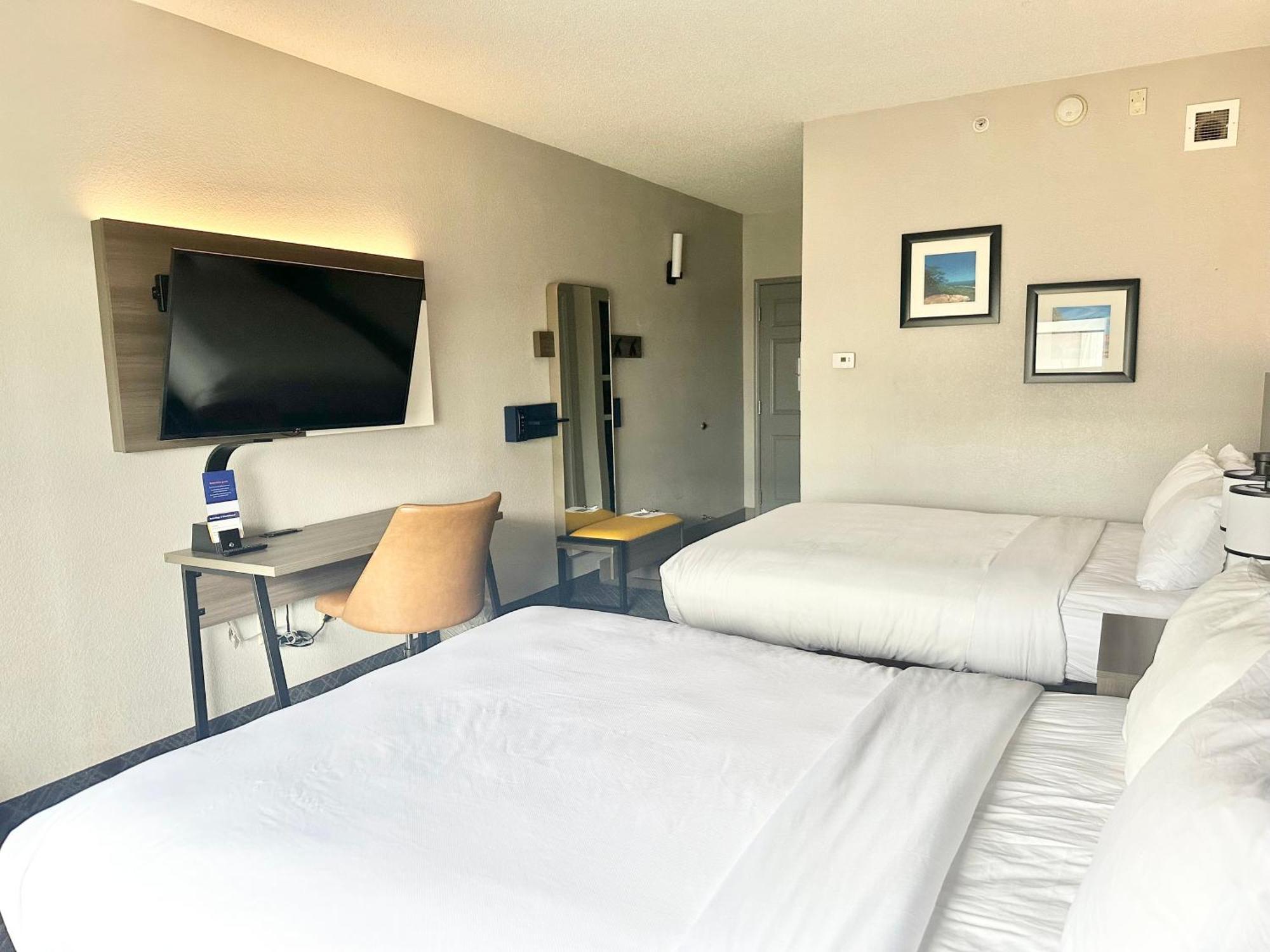 Comfort Inn & Suites Cartersville - Emerson Lake Point Екстериор снимка