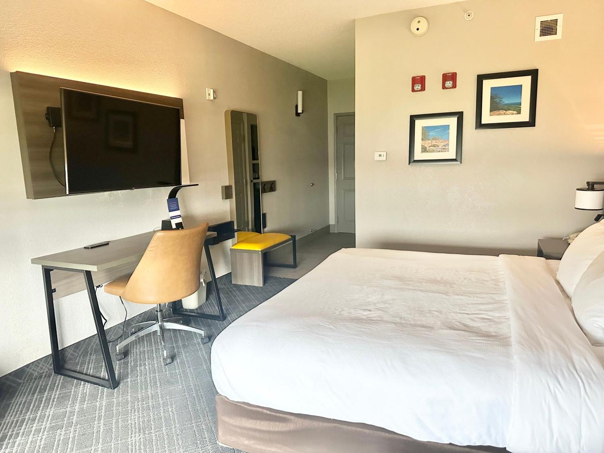 Comfort Inn & Suites Cartersville - Emerson Lake Point Екстериор снимка