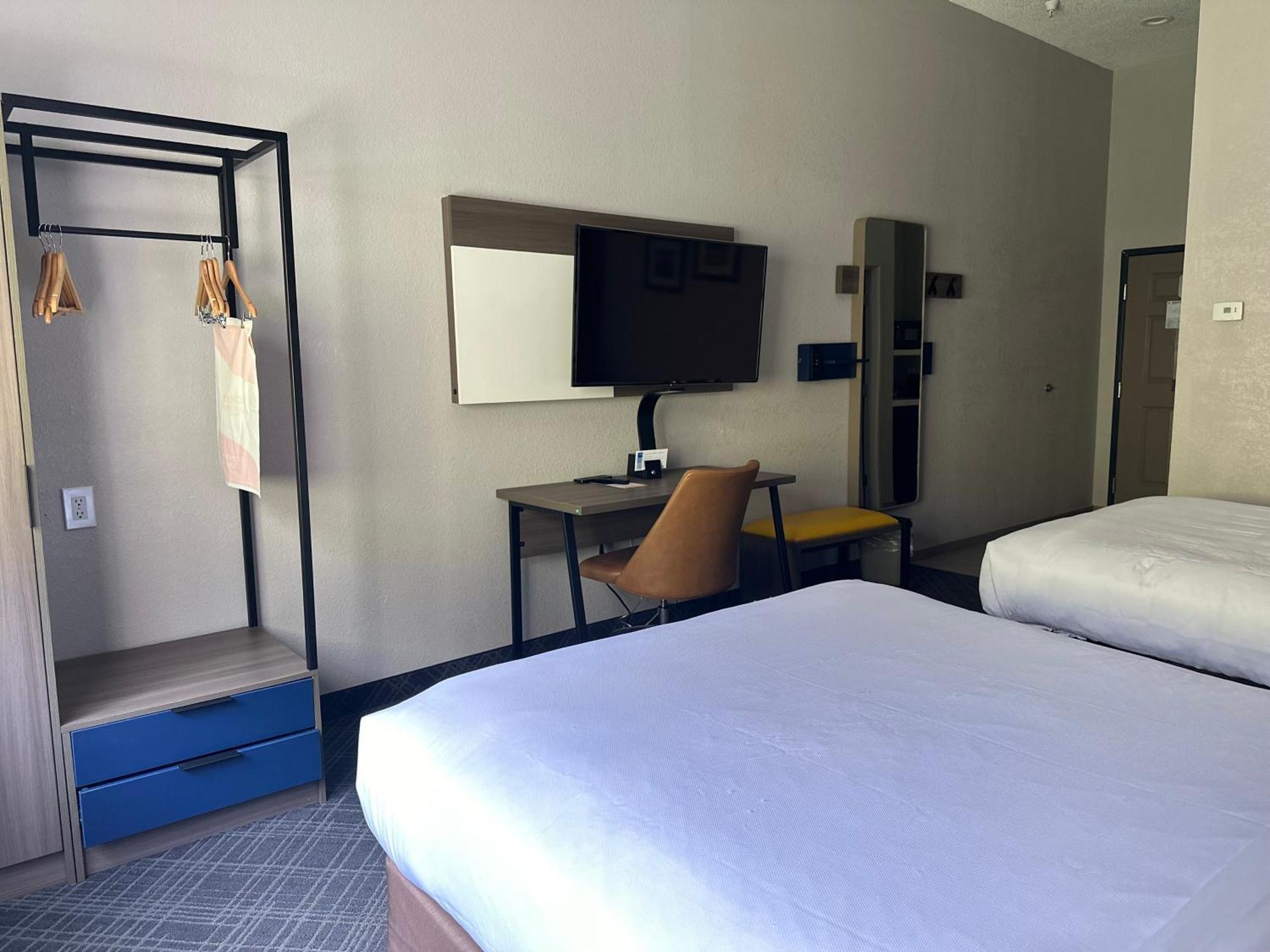 Comfort Inn & Suites Cartersville - Emerson Lake Point Екстериор снимка