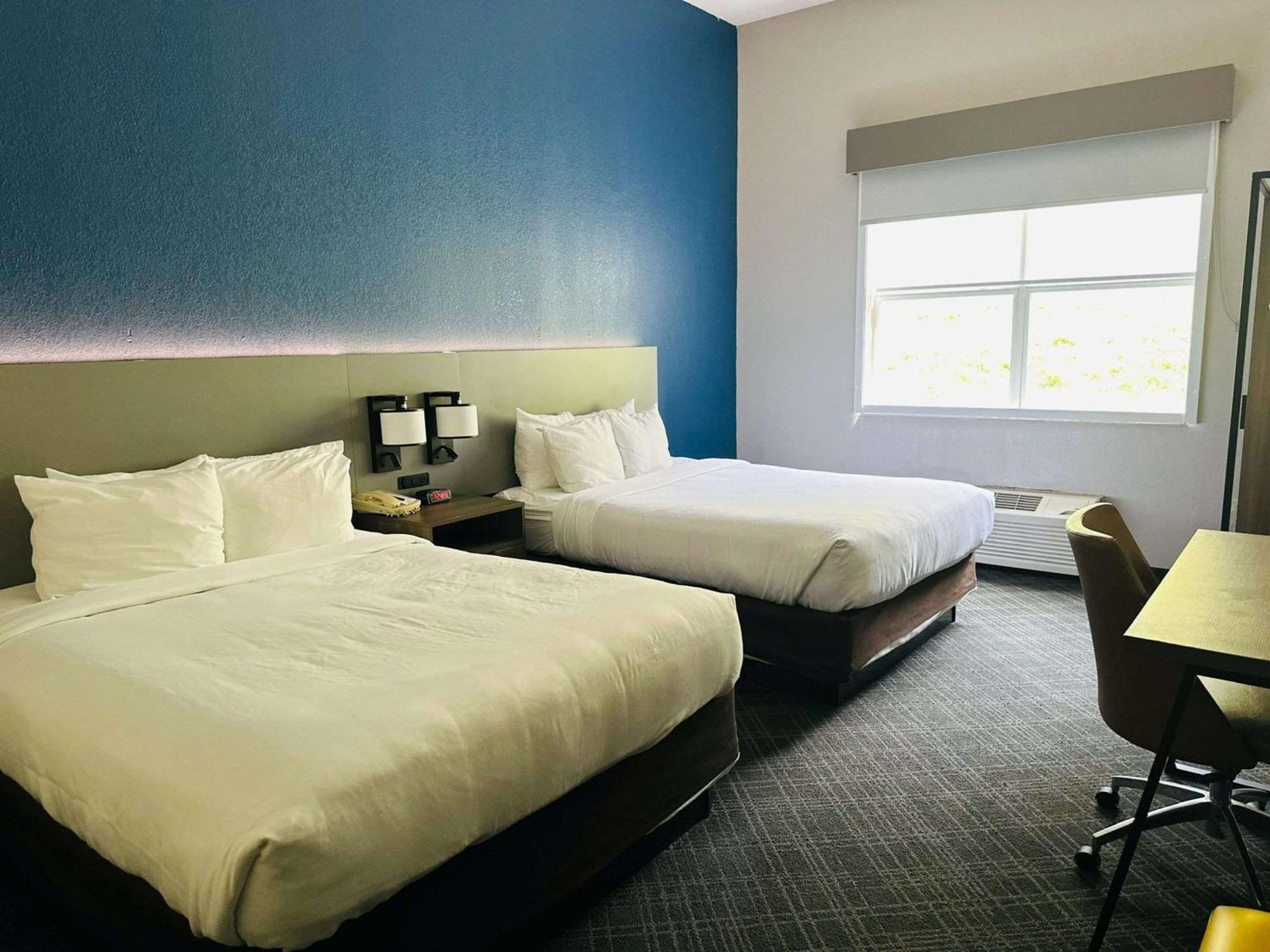 Comfort Inn & Suites Cartersville - Emerson Lake Point Екстериор снимка